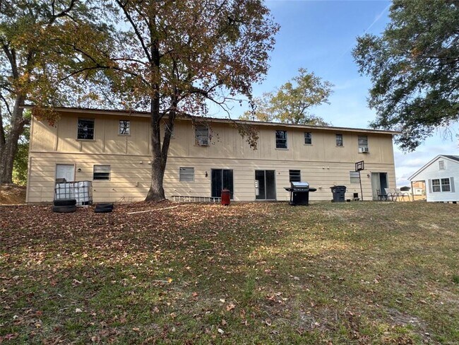 Foto del edificio - 813 Azalea St