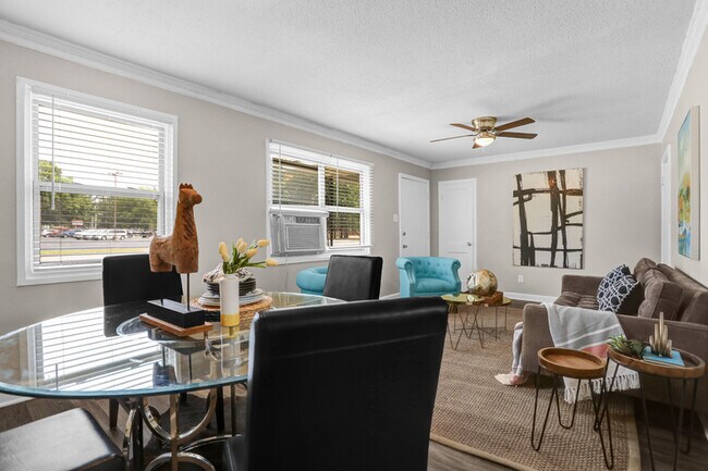 Foto del edificio - 1494 Wanda St