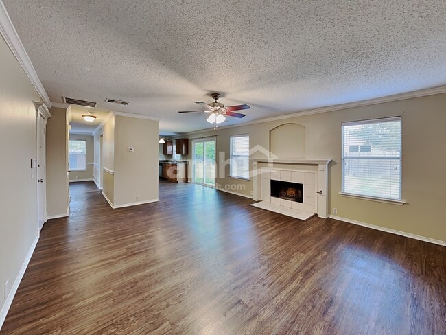 Foto del edificio - 3109 Spenrock Ct