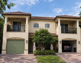 Building Photo - 6282 S Military Trl