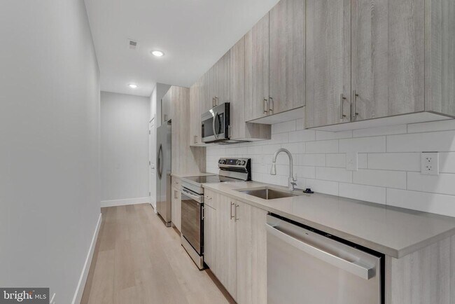 Foto del edificio - 1243 W Westmoreland St