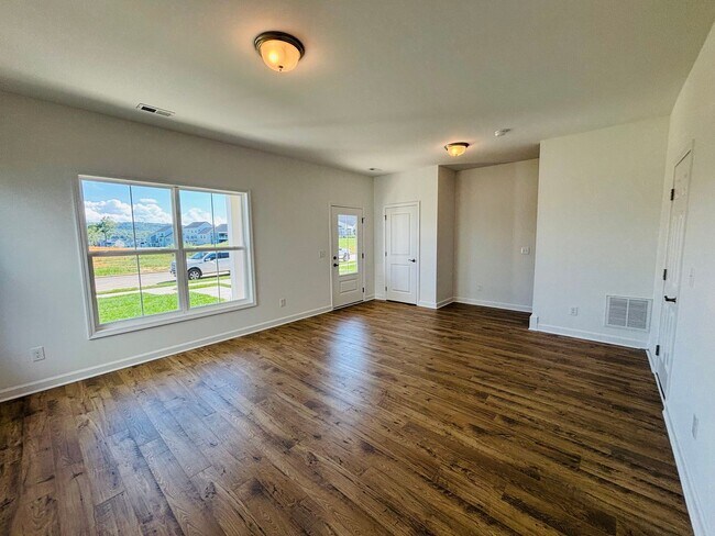 Foto del edificio - 3 Bedroom 2.5 Bath Townhouse