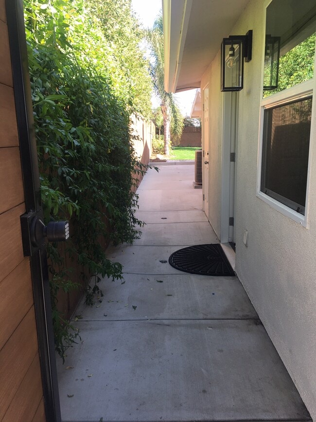 Building Photo - 10022 Kester Ave