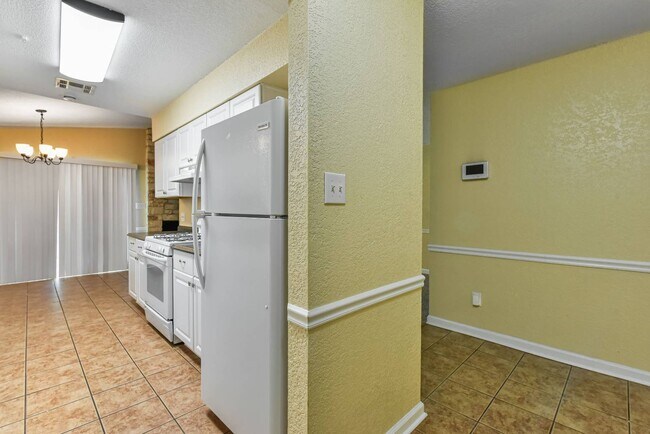 Foto del edificio - 1149 Royal Crest Dr