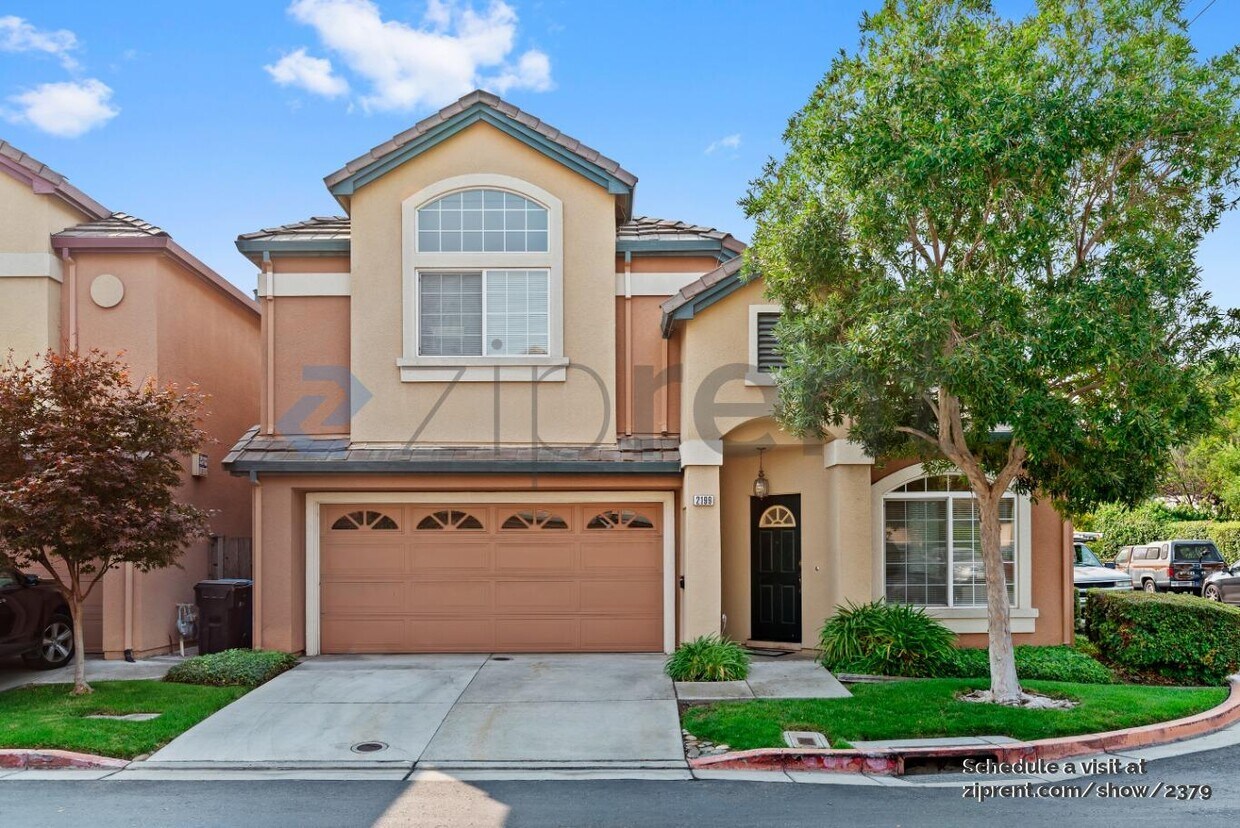 Foto principal - 2199 Hunter Pl