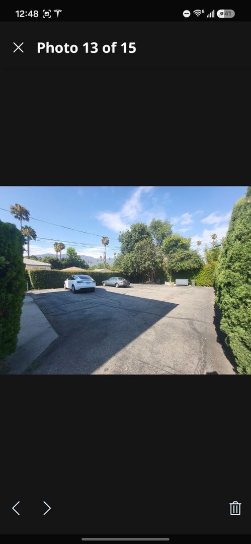 Foto del edificio - 934 N Lake Ave