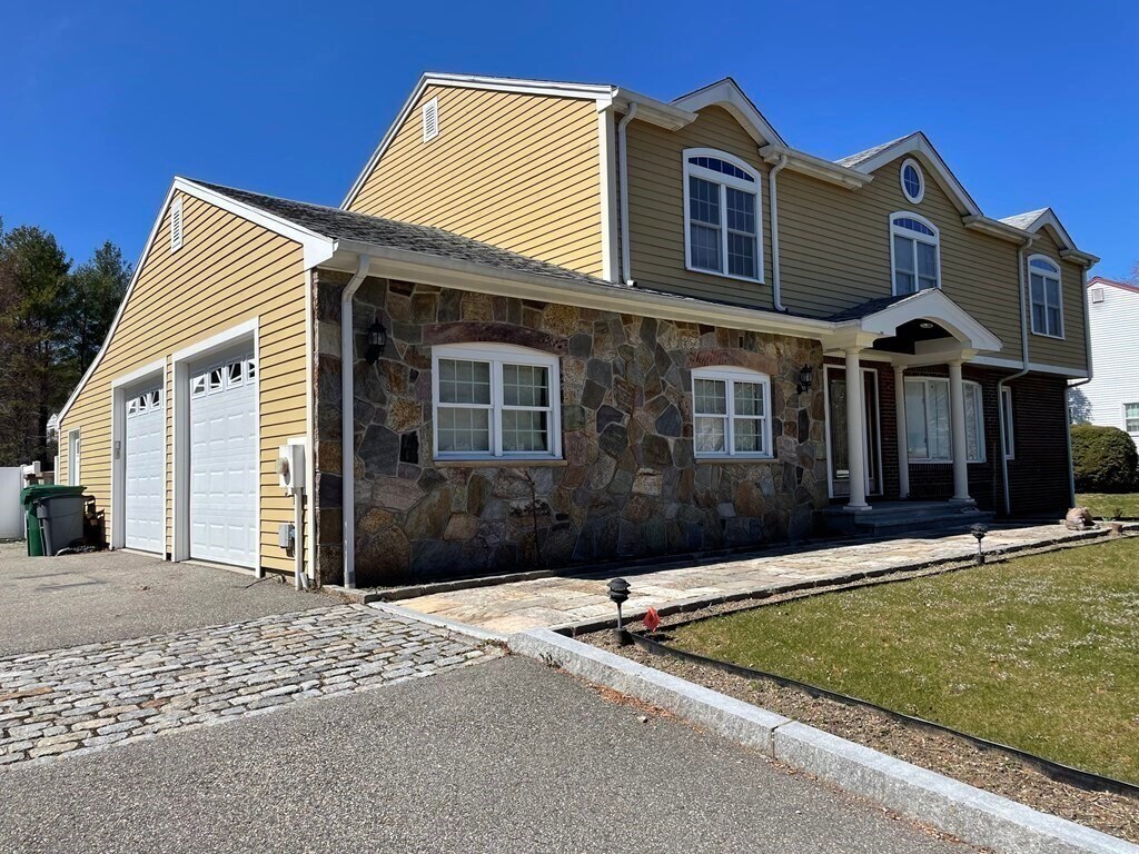 243 Weatherbee Dr, Westwood, MA 02090 House Rental in Westwood, MA