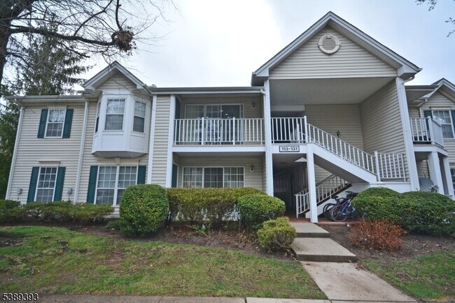 Foto del edificio - 125 Sapphire Ln