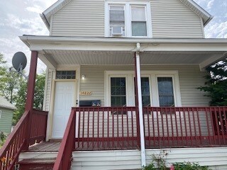 Front Outside - 14822 Wood St