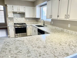 Building Photo - 3358 E Windsong Dr