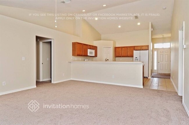 Foto del edificio - 656 Hatchwood Dr