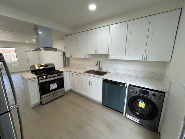 Foto del edificio - 524 Williamson Ave