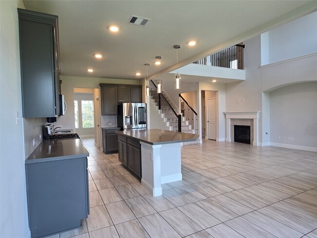 Foto del edificio - 18938 Lynnwood Crest Ln