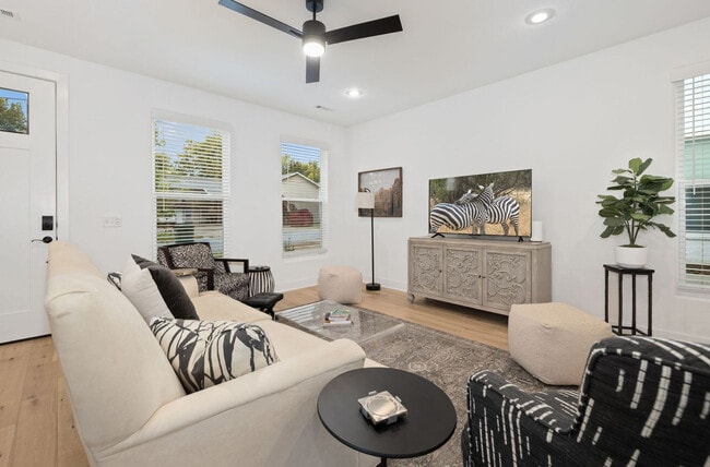 Foto del edificio - 1632 Neptune St