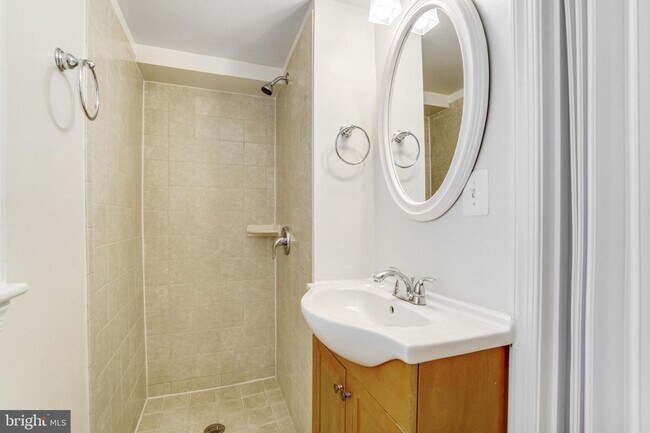 Building Photo - Perfectly situated on a quiet cul-de-sac in the highly sought-after Fairmont Estates community of...