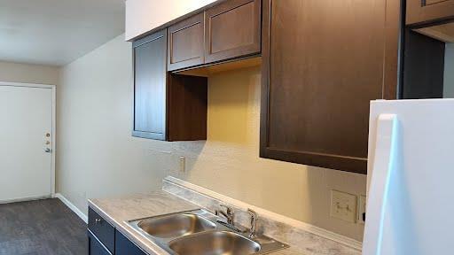 Building Photo - 700 Franklin Blvd