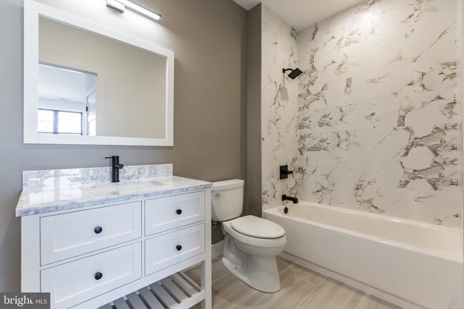 Foto del edificio - 1232 N Front St