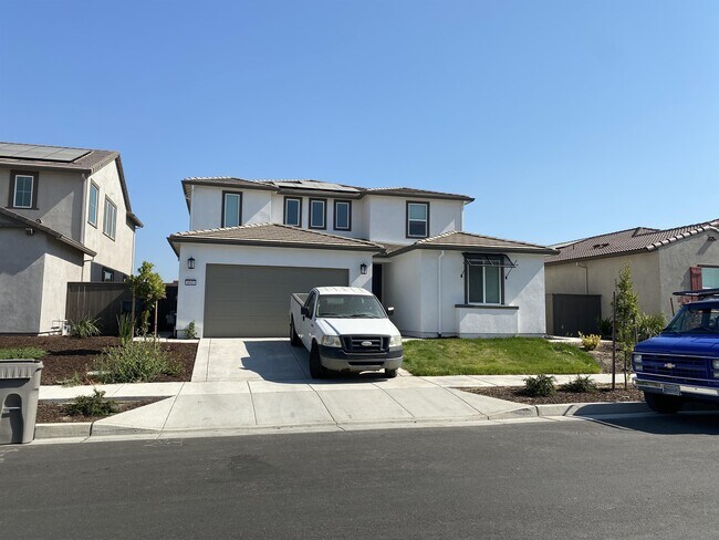 Building Photo - 4043 Stanwick Ave