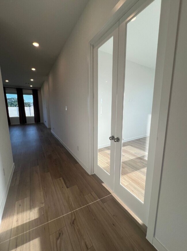 Foto del edificio - 4045 Centennial Ridge Dr