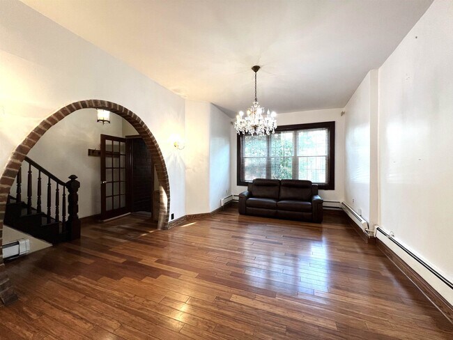 Foto del edificio - 409 42nd St