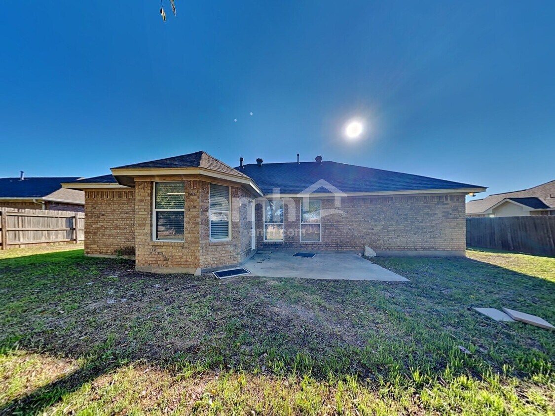 129 N Point Drive House Rental in Krum, TX