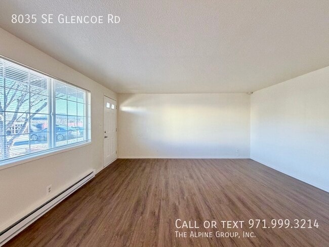 Foto del edificio - 8035 SE Glencoe Rd