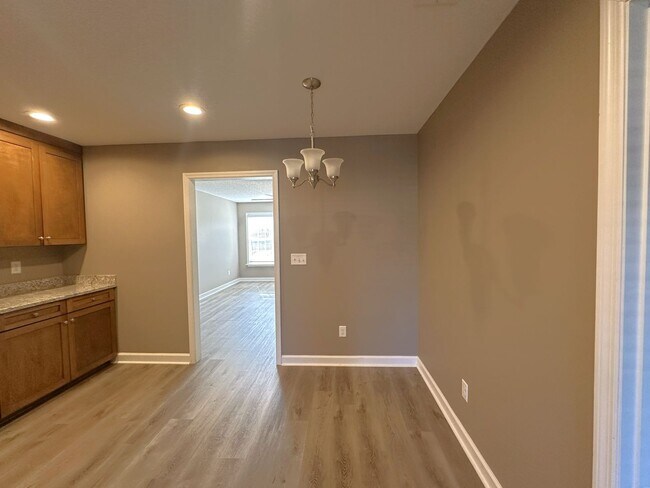 Foto del edificio - 419 Peters St