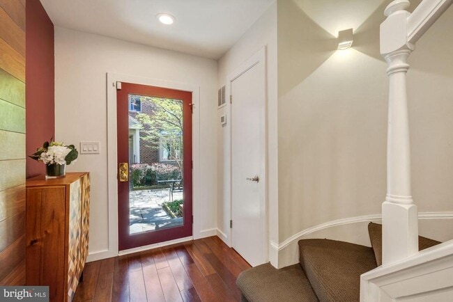 Building Photo - 4046 Chancery Ct NW