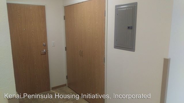 Building Photo - 2390 Redoubt Ave