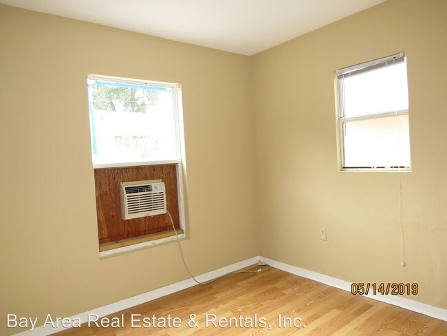 Building Photo - 2 br, 1 bath House - 1516 Escort Ave