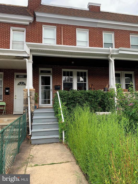 Building Photo - 1228 W 37th St
