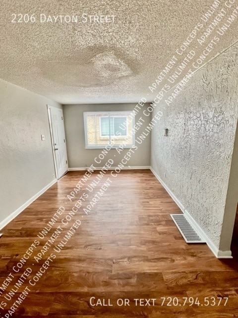 Photo - 2206 Dayton St Apartment