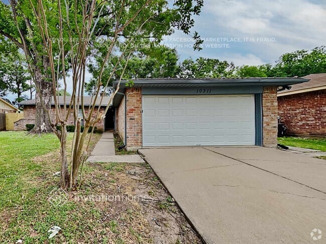 Building Photo - 10311 Towneview Dr
