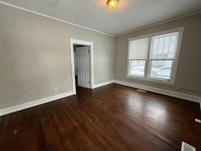 Building Photo - Great 3 bedroom Craftsman in Paducah for rent