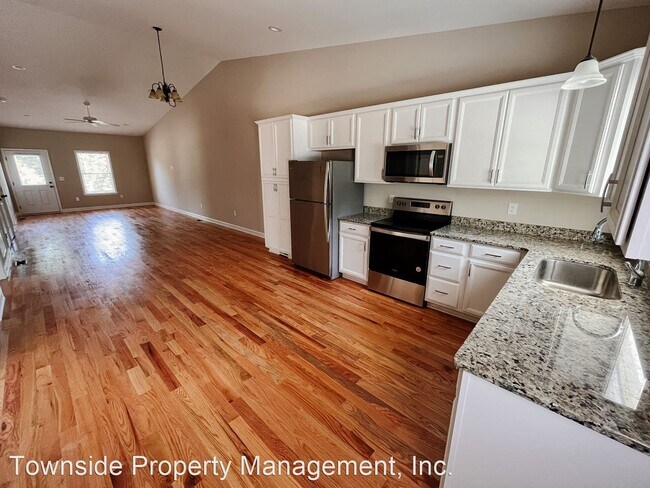 Building Photo - 3 br, 2.5 bath House - 115 Mt. Tabor Rd.