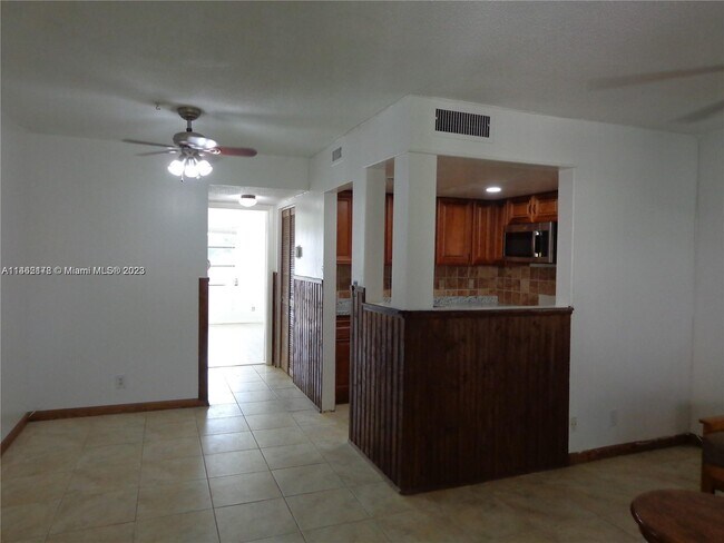 Foto del edificio - 2901 NW 47th Terrace