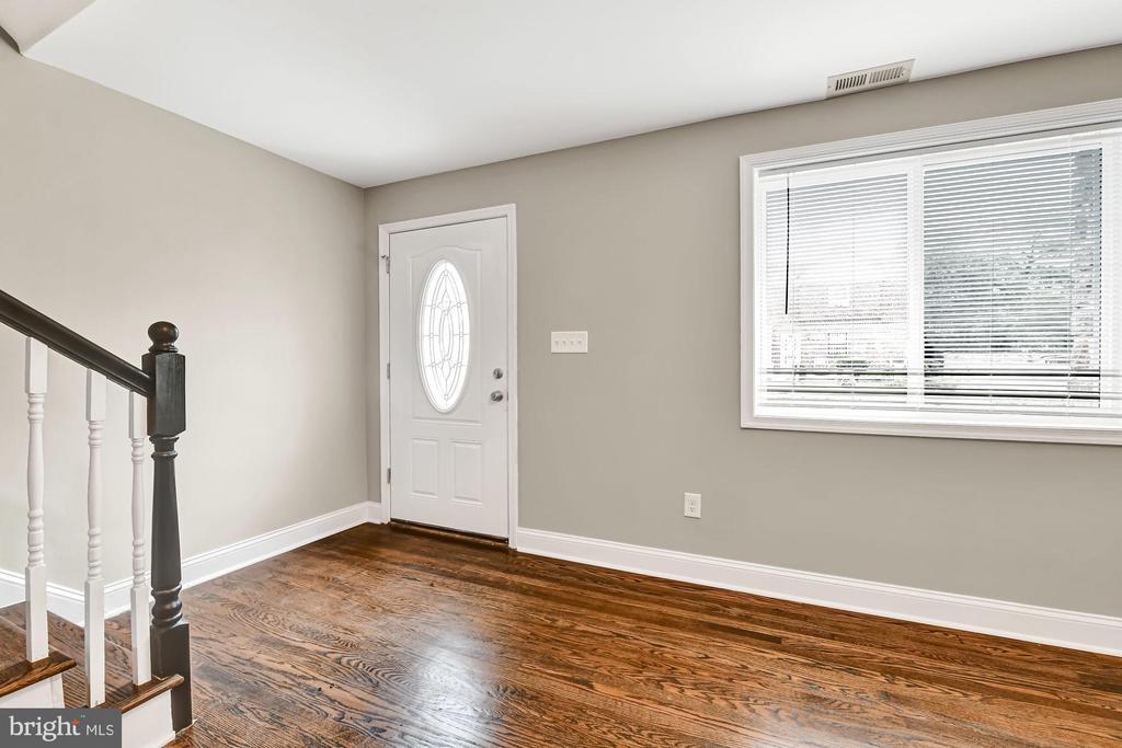 Primary Photo - 4912 Pembridge Ave