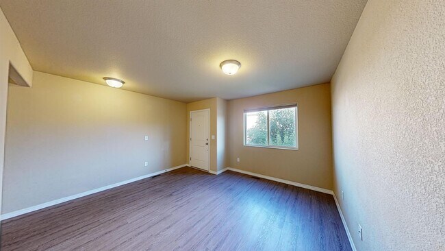 Building Photo - 3821 Reindeer Cir