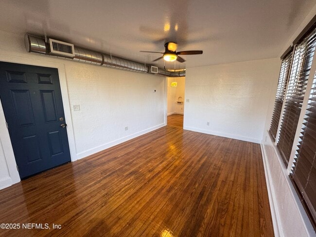 Building Photo - 2670 Post St