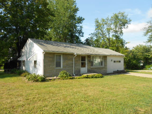 Foto principal - 3 bedroom, 2 bath home located in Green Ac...