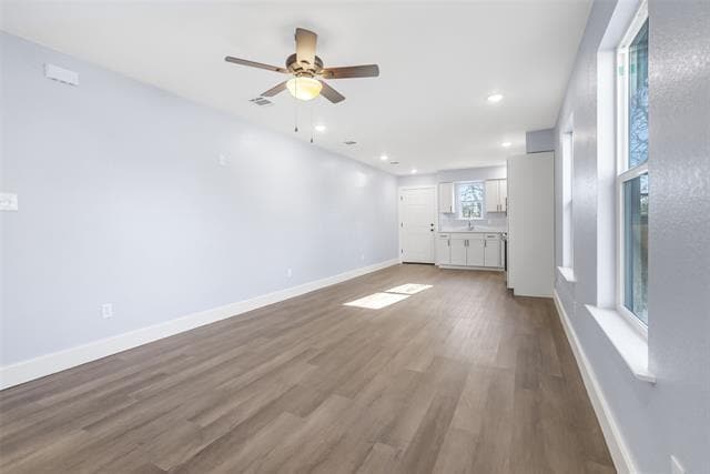 Building Photo - 401 Miller St