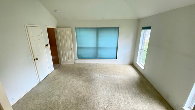 Foto del edificio - 3130 Birchleaf Dr