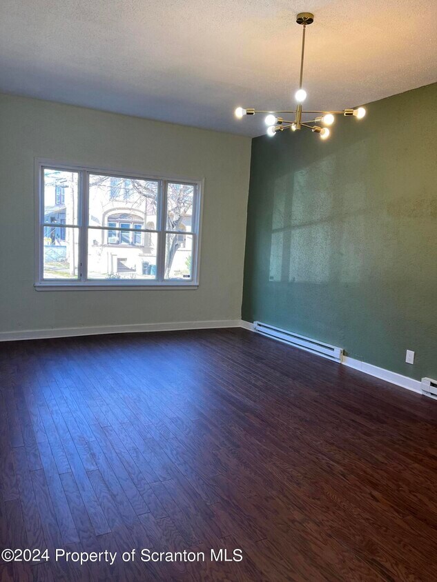140 W River St, WilkesBarre Township, PA 18702 Room for Rent in