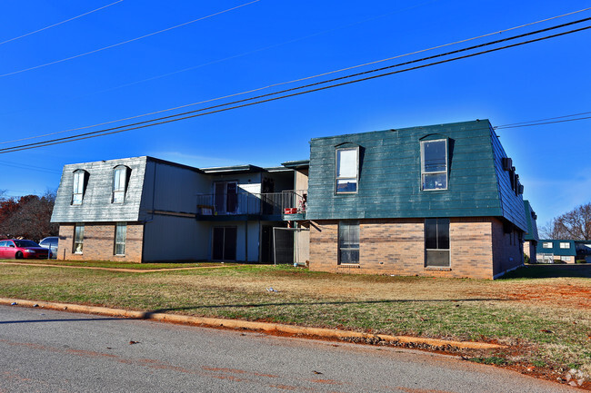 Building Photo - Purcell Park Apartments