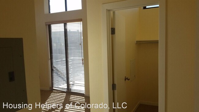 Foto del edificio - 1200 Yarmouth Ave