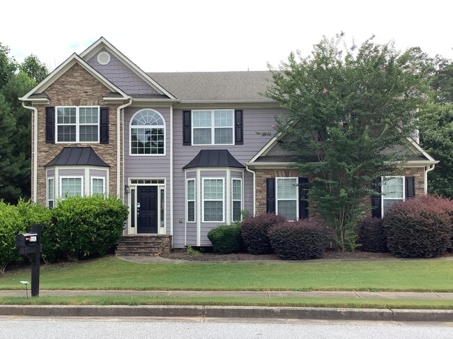 Building Photo - 5592 Lair Ln