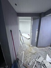 Building Photo - 722 1/2 E Maple St