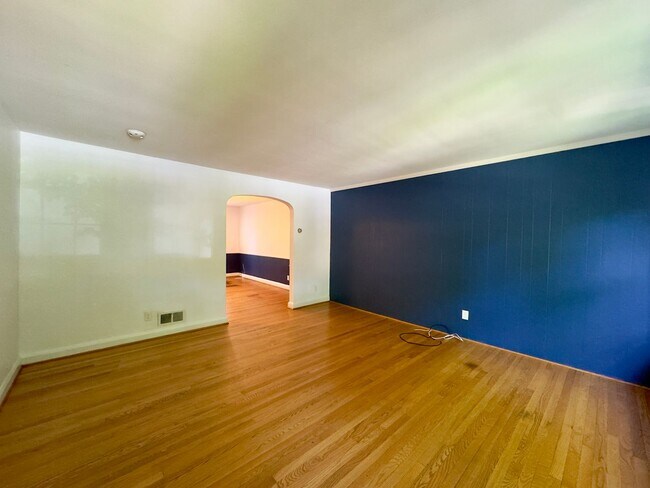 Foto del edificio - Charming 3 Bedroom/1 Bathroom Townhome in Rodgers Forge Neighborhood, MD!