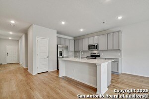 Building Photo - 113 Bella Rosa Trl