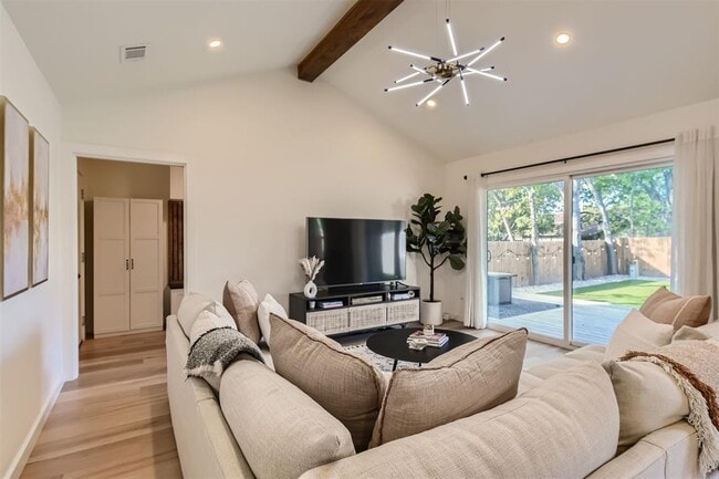 Foto del edificio - 1112 Milford Way